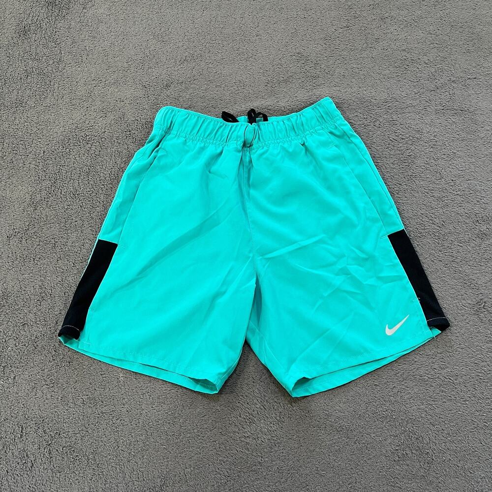 Nike Dri-FIT Challenger Turquoise Training Athletic Shorts FD0238 Kids Size S